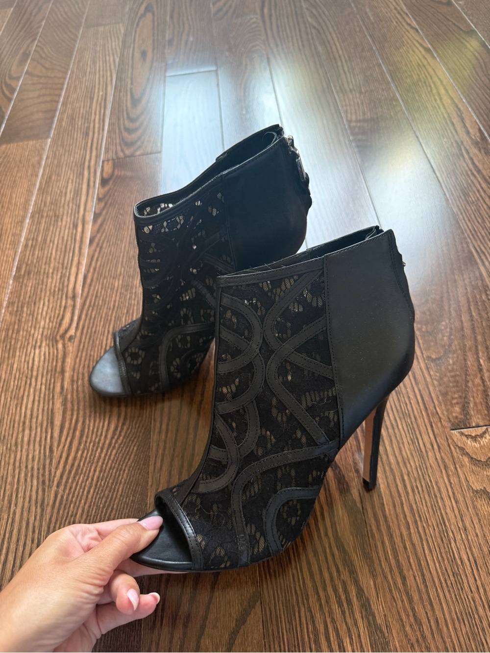 REBECCA MINKOFF LEATHER AND LACE OPEN TOE HEELS - Picture 4 of 9